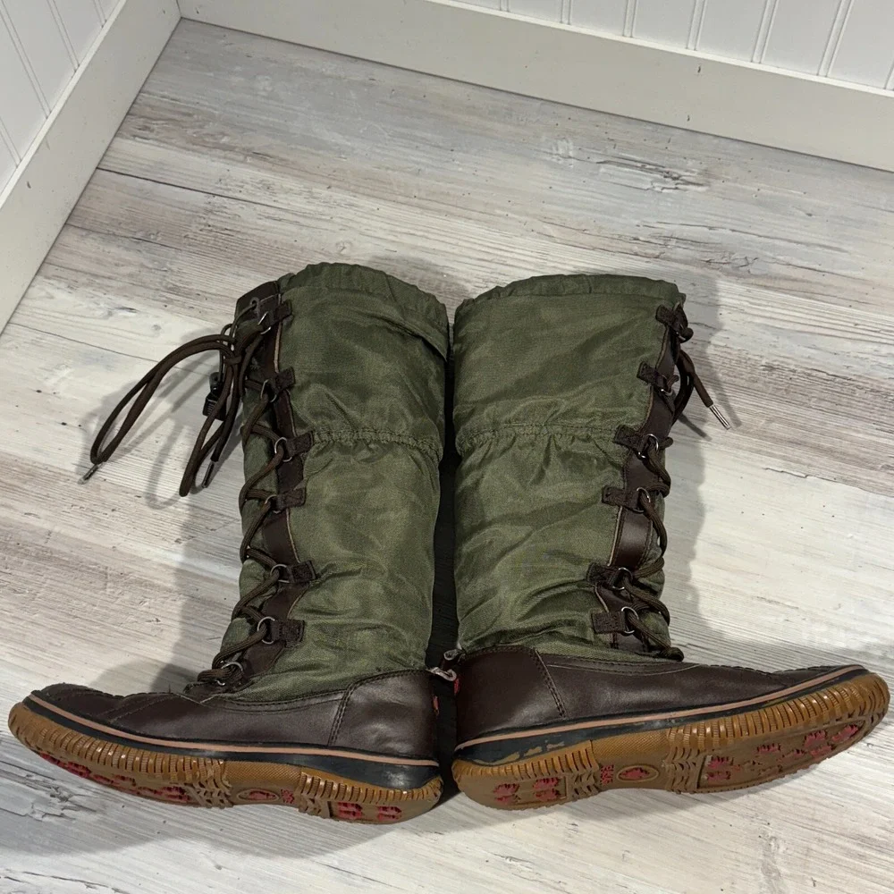 Pajar Canada Women's Snow Boots WATER PROOF Sherpa Lined Lace Up Toggle 6-6.5 US